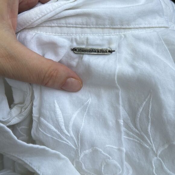 Abercrombie & Fitch White Floral Cutout Mini Skirt Size L - Picture 10 of 12